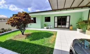 Imagem 6: Casa com edícula, 04 quartos sendo 2 suítes, amplo terreno fundos, no Atuba em Curitiba PR