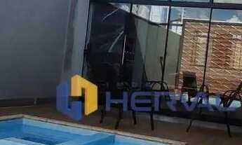 Imagem: Casa com 4 quartos à venda, 255 m² por