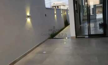 Imagem 2: Casa em Condomínio - Residencial Malibu - 135m² - 3 Dormitórios - 135m²