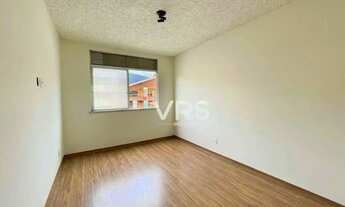 Imagem 5: Apartamento com 2 dormitórios à venda, 50 m² por R$ 250.000,00 - Alto - Teresópolis/RJ