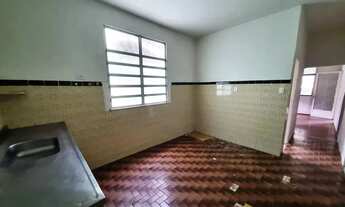 Imagem 6: OPORTUNIDADE RARA EM REALENGO - JUNTO À RUA LIMITES CASA 2 QUARTOS