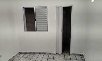 Imagem 2: 02 cômodos banheiro lavanderia 650