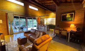 Imagem 3: Magnífico Sítio 23.000m² em Pirenópolis - 2 Casas, Córrego e Infraestrutura Completa