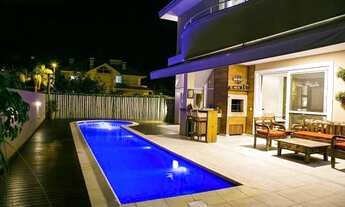 Imagem 4: Casa para Venda em Florianópolis, Jurerê, 5 dormitórios, 5 suítes, 6 banheiros, 6 vagas