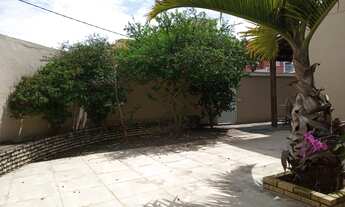 Imagem 2: Casa para venda com 242 metros quadrados com 2 quartos em Lagoa - Macaé - RJ