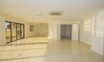 Imagem 2: Apartamento de 407 metros quadrados no bairro Península com 5 quartos