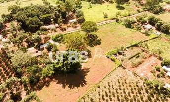 Imagem: 0 - Chácara 2 quartos, sendo 1 suíte