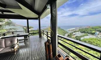 Imagem 16: Charmosa casa assinada por Zanina Caldas com encantadora vista panorâmica!