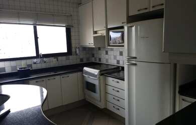 Imagem 5: Apartamento para Venda em Londrina, Centro, 2 dormitórios, 1 suíte, 2 banheiros, 1 vaga