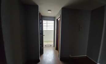 Imagem 6: ÓTIMA SALA COMERCIAL 24M² COM RECEPÇÃO E DIVISÓRIA PARA LOCAÇÃO NA REPÚBLICA - SÃO PAULO