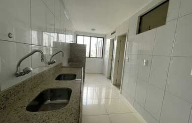 Imagem 5: Apartamento no condomínio Poetic&gt