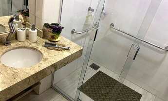 Imagem 7: 4 quartos, 1 suíte, lavabo. Nascente