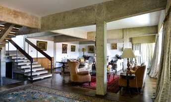 Imagem 2: Casa para venda possui 680 metros quadrados com 5 quartos em Cidade Jardim - São Paulo - S