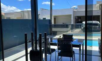 Imagem 2: Casa de condomínio térrea para venda tem 175 metros quadrados com 3 quartos