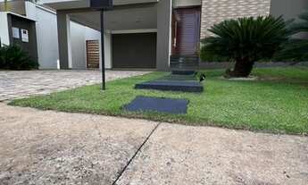 Imagem: Casa de condomínio térrea para aluguel