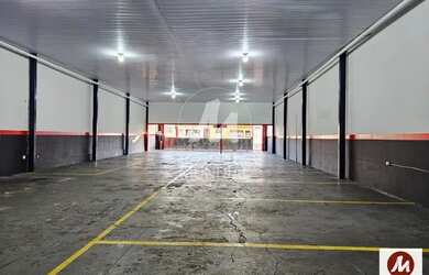 Imagem 4: Salão/Galpão (salão - térreo) , cozinha planejada