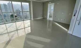 Imagem 5: QUADRA MAR ALTO PADRÃO ANDAR ALTO 4 DORM CENTRO BC