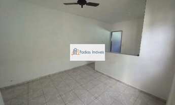 Imagem 5: Casa térrea com 2 dormitórios, 2 vagas de garagem, wc social e 1 wc externo. Com churrasqu