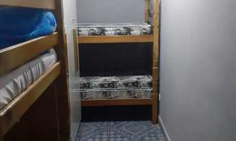Imagem: QUARTO COMPARTILHADO FEMININO R$450,00