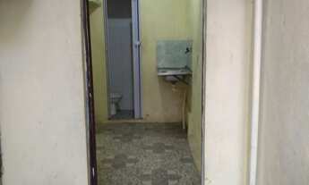 Imagem: Aluga-se uma kitinet incluso água e luz