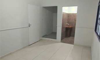 Imagem 2: ALUGUEL - CASA - 03 QUARTOS - SAMAMBAIA