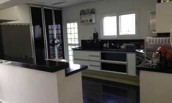 Imagem 4: Casa 4 suítes - locação no Arujazinho IV