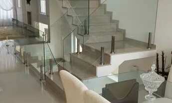 Imagem 4: Casa de condomínio sobrado para venda possui 311 metros quadrados com 3 quartos