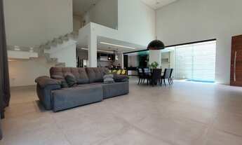 Imagem 4: Casa MODERNA e MOBILIADA no Bairro Bandeirantes!