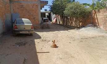 Imagem 3: Residencial Paraíso casa 2 quartos + sobrado lateral com 2 Aptºs 2 quartos R$ 215.000