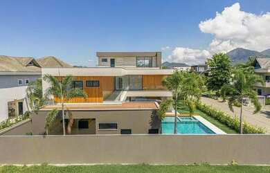 Imagem 6: Sobrado para aluguel tem 900 metros quadrados com 5 quartos em Barra da Tijuca - Rio de Ja