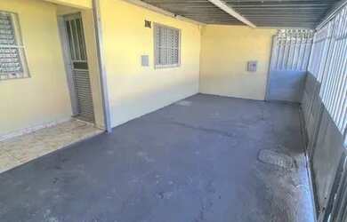 Imagem 2: Aluga-se Casa 03 Quartos - Santa Maria/DF