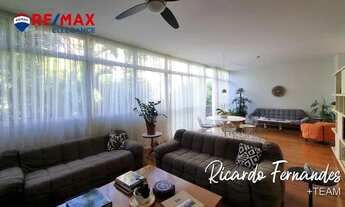 Imagem 3: Apartamento para venda em Leblon de 217.00m² com 4 Quartos, 1 Suite e 1 Garagem