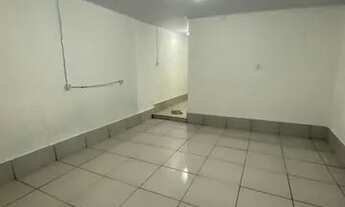 Imagem 5: Casa 2 quartos recém reformada