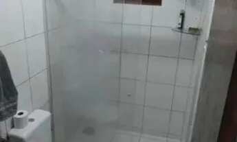 Imagem 5: Casa em rua pública