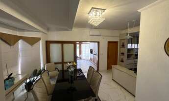 Imagem: Casa de esquina em Jurerê internacional