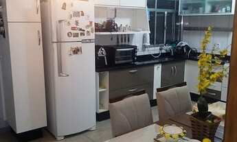 Imagem: Ótima casa com 02 quartos sendo 01 suíte