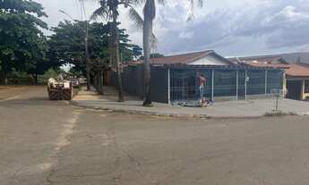 Imagem 3: Casa para venda , REFORMADA E DESOCUPADA COM 03 QUARTOS no Bairro JARDIM GUANABARA, GOIÂNI