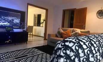 Imagem 3: Casa de condomínio para aluguel tem 600 metros quadrados com 4 quartos