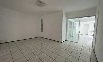 Imagem: Casa À Venda Com 380m² 4 Suítes