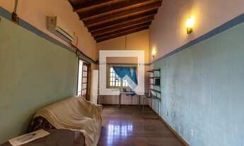 Imagem 3: Casa de Condomínio à Venda - Jardim Samambaia, 4 Quartos, 345 m2