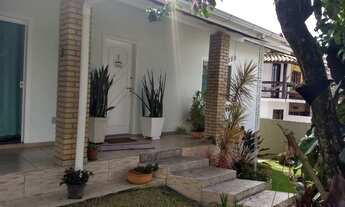 Imagem 4: Casa para venda possui 196 metros quadrados com 3 quartos