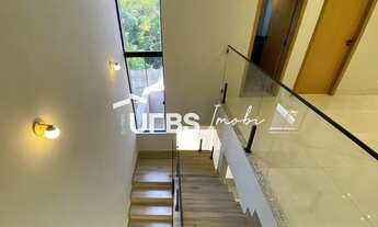 Imagem 5: Sobrado para venda possui 195 metros quadrados com 3 quartos em Cidade Jardim - Goiânia