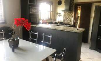 Imagem 6: Apartamento para aluguel possui 160 metros quadrados com 3 quartos