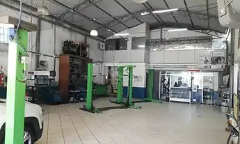 Imagem 2: Depósito/Pavilhão em Jardim Botânico