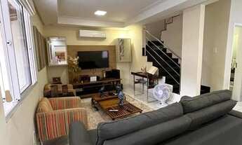 Imagem: Vendo Linda Casa Duplex com Lote de 200m²
