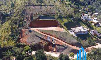 Imagem 2: Terrenos a venda em condomínio fechado Buenos Aires Country em Buenos Aires em meio a Mat