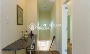 Imagem 2: PORTO ALEGRE - Casa Padrão - Medianeira