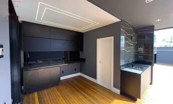 Imagem 2: Casa de luxo all black com piscina e vista para o parque da Pedra Branca