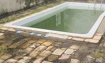 Imagem 2: Casa em casa caiada com 03 quartos sendo 1 suíte com piscina