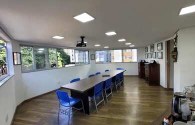 Imagem 2: Prédio/Edifício inteiro para aluguel e venda possui 980 metros quadrados com 2 quartos